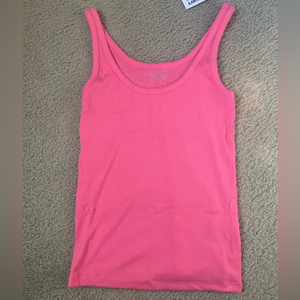 ❤️5 for $20❤️Old Navy Pink Tank Top - Picture 2 of 2